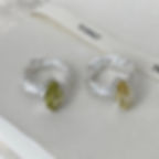 縮圖：Olive Green Zircon Ring with Unique Irregular Shape, Minimalist Cold Tone Aesthe