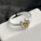 縮圖：A Sweet Whimsical Heart: Textured Adjustable Ring in Sunny Yellow