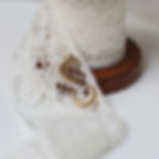 縮圖：Classic moon stud earrings